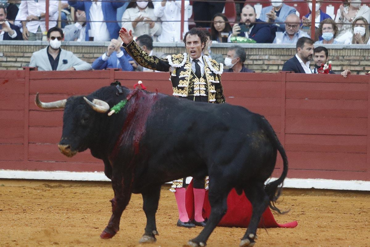 Finito y Lagartijo salen a hombros en Los califas