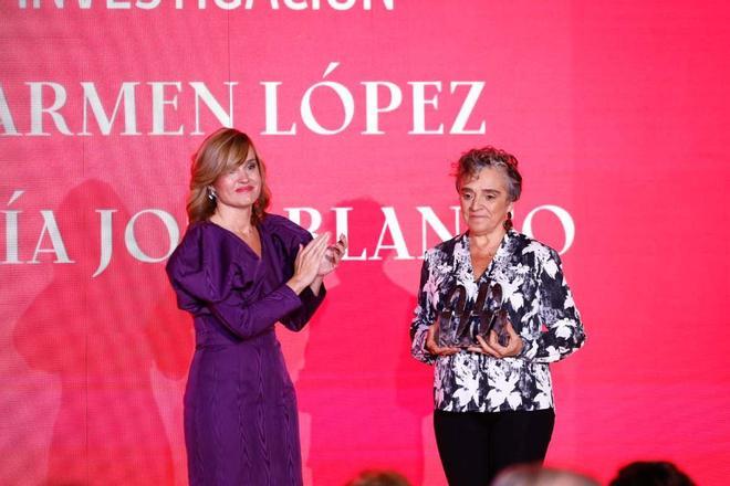 Carmen López y María José Blanco, responsables de la vigilancia científica de la actividad volcánica en la isla de La Palma, han sido distinguidas con el Premio Investigación