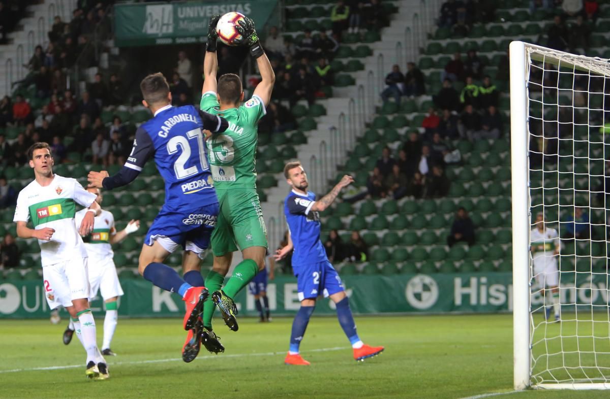 Las imágenes del Elche-Córdoba C.F.