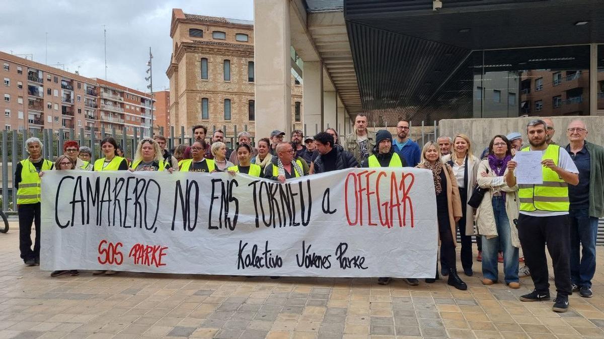 Una de las protestas del Kolectivo por el impago de la conselleria.