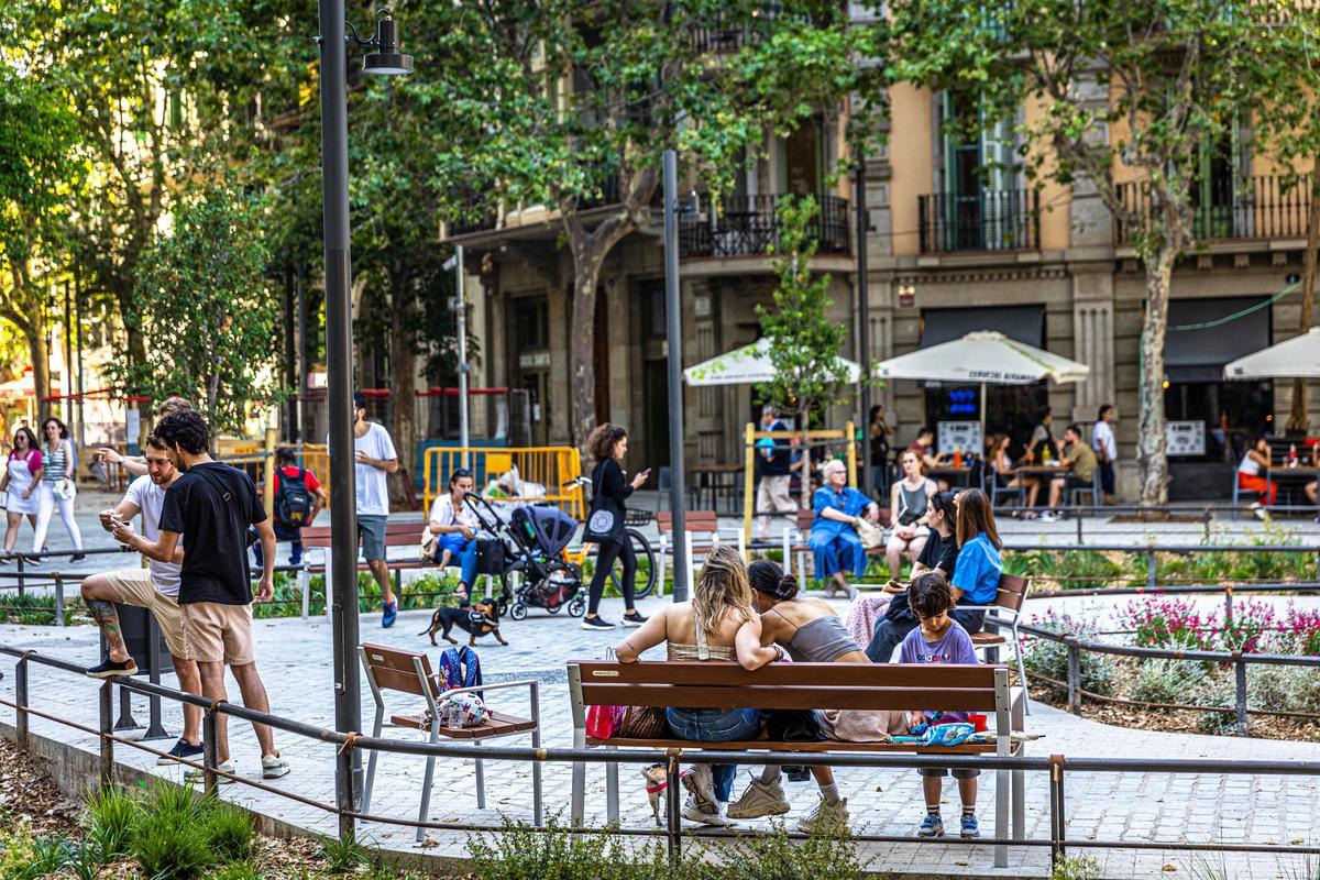 Escenas inesperadas de la Superilla del Eixample