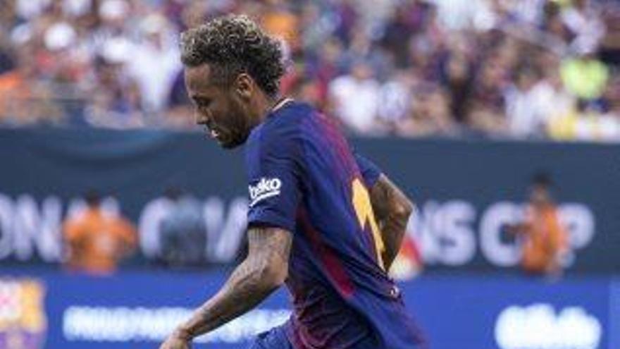 Neymar va fer els dos gols de la victòria blaugrana davant la Juventus