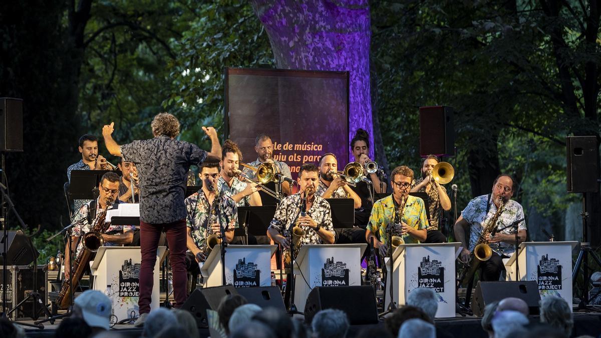 Un concert en una edició anterior del cicle Notes al Parc de Girona.