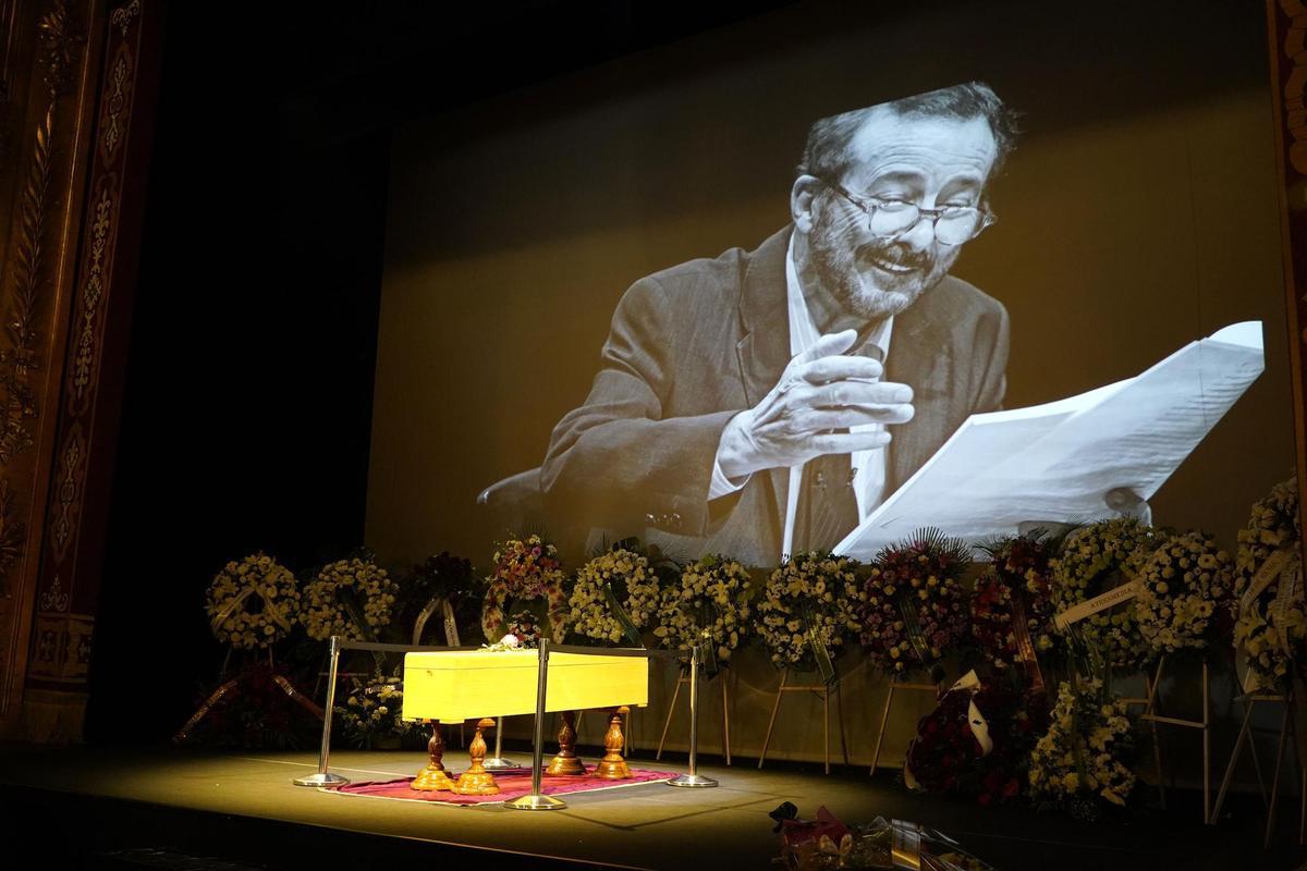 El Teatro Español despide a Juan Diego