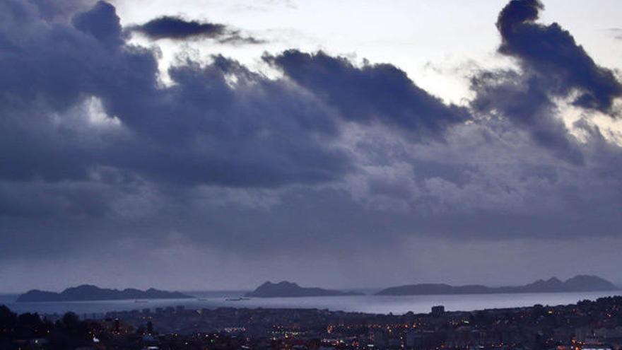 El mal tiempo seguirá azotando a Galicia // NICK