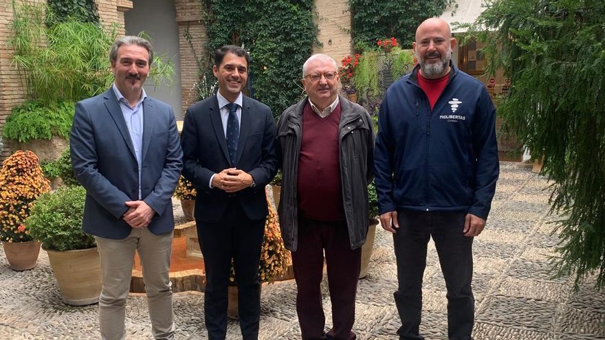 Cajasur impulsa proyectos sociales en colaboración con Prolibertas y la parroquia de Las Margaritas