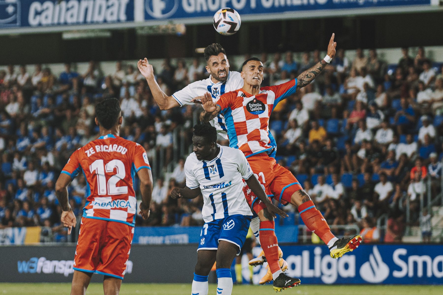 Partido entre el CD Tenerife y el Lugo