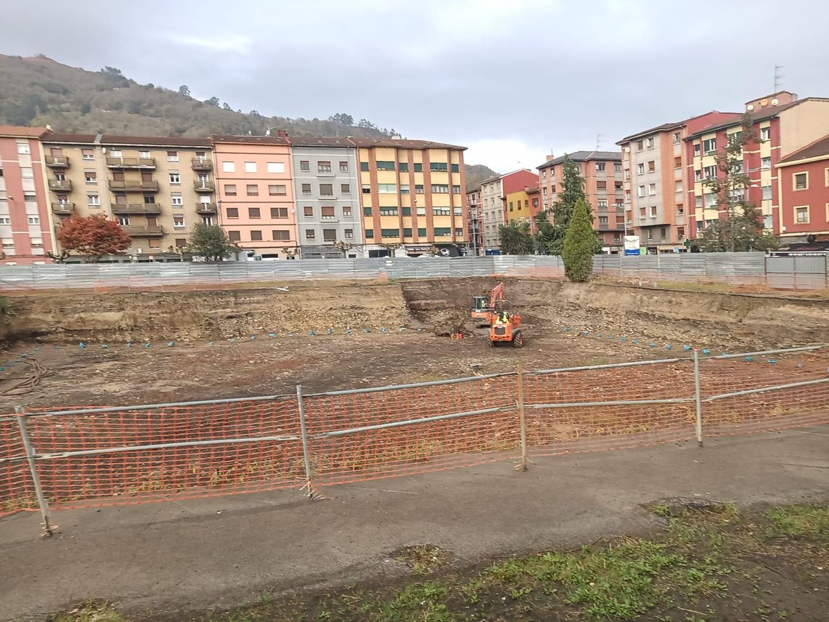 Las obras del nuevo cuartel.