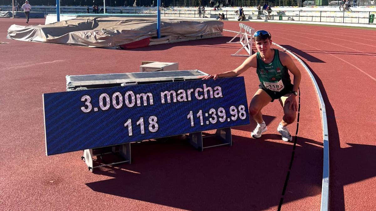 Dani Monfort tras conseguir el récord a nivel nacional.