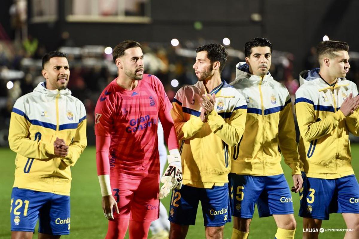 Viera, Churripi, Enzo, Clemente y Mika, antes de la disputa del partido.