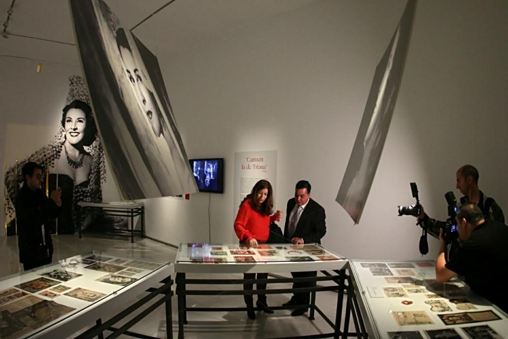 Inauguración de una exposición sobre Imperio Argentina en el Palacio del Obispo.