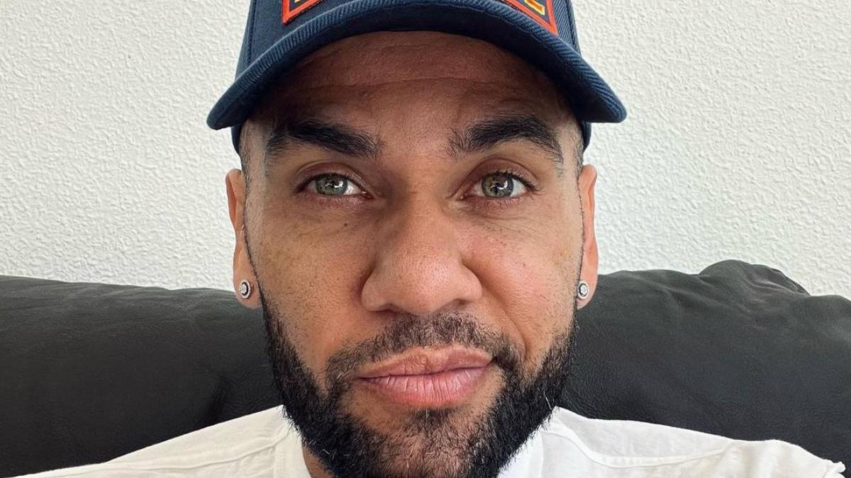 Dani Alves tiene más versiones en su declaración que tu TFG: dice que iba borracho