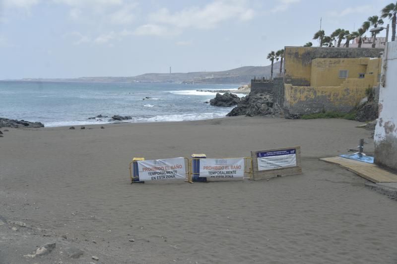 La playa de La Puntilla reabre al baño