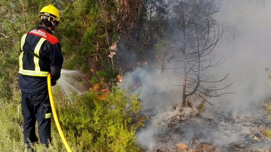 Incendio en Cala Saona.