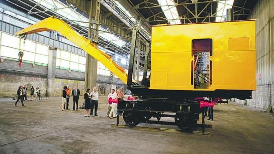 La grúa de vapor conocida como «La Leona», ubicada en uno de los talleres de Metalsa.