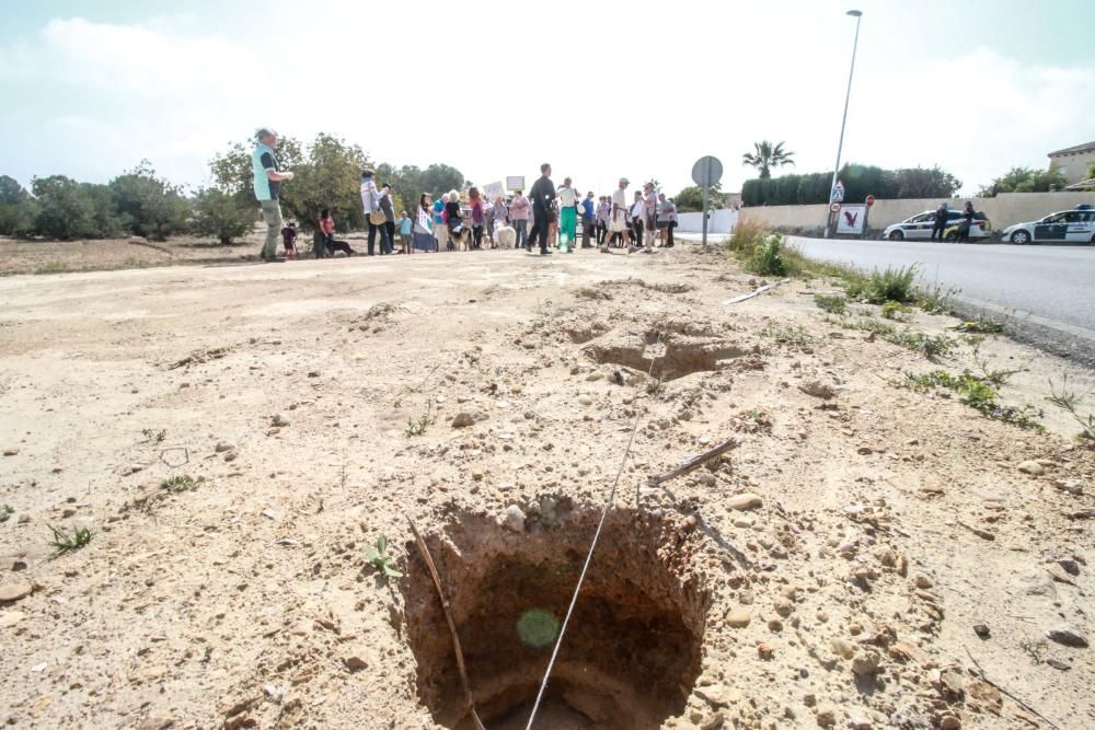 Manifestación en San Miguel de Salinas por la segu