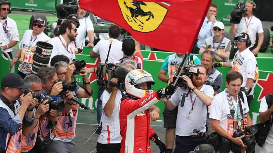 Vettel recupera el liderato