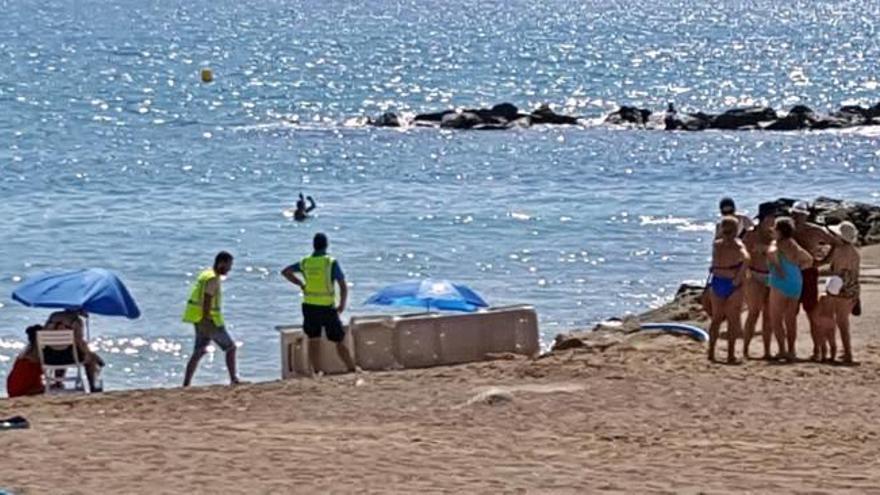 Fallecen un hombre y una mujer en playas de Vinaròs y Gandia y reaniman a una niña en Cullera