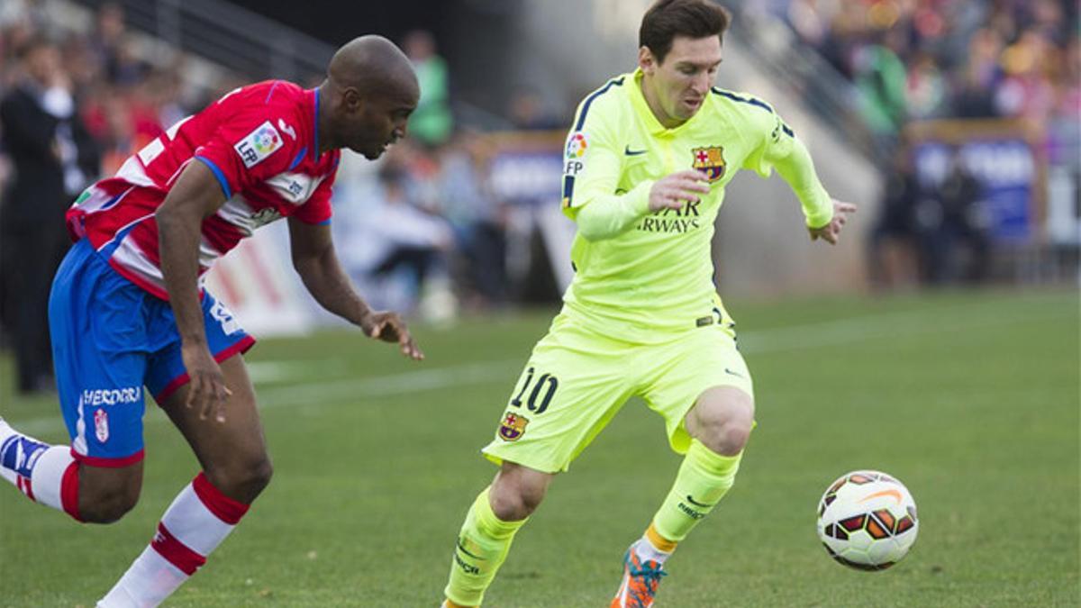 Leo Messi durante el partido ante el Granada