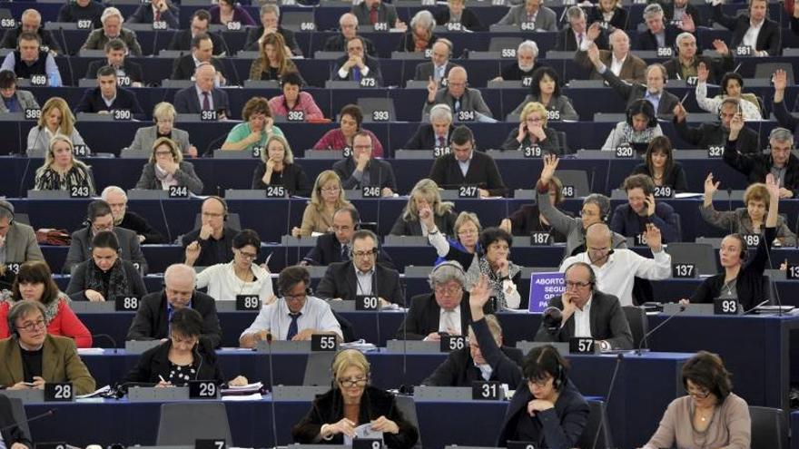 El Parlamento Europeo aumenta la presión contra la reforma del aborto