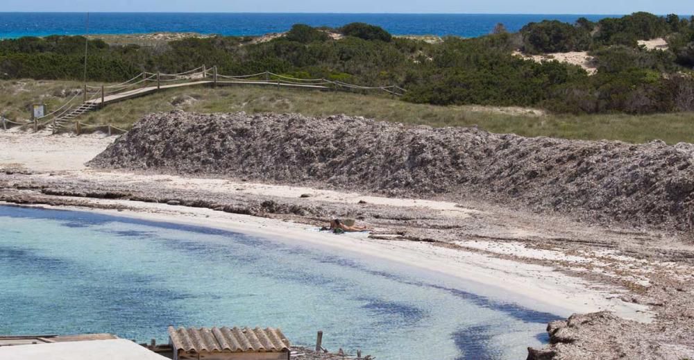 Playas vacías en Formentera.