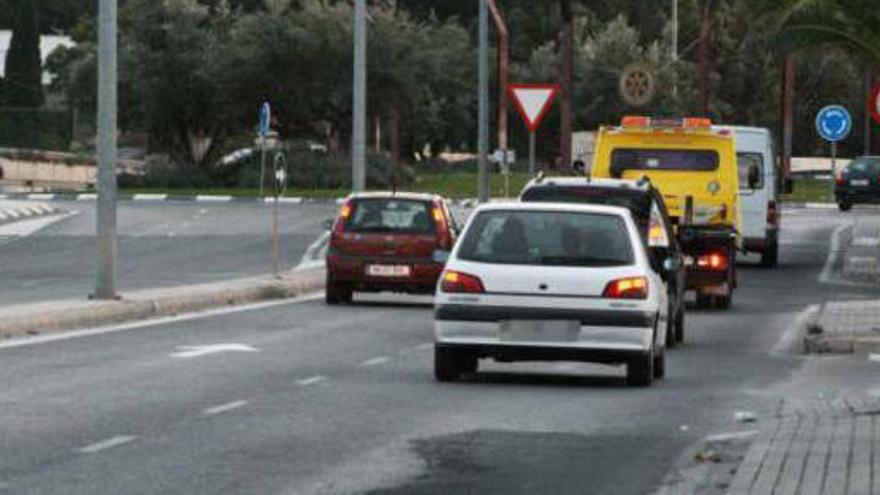 El Ayuntamiento de Elda acomete una &quot;cruzada&quot; contra los baches