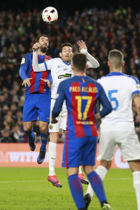 Los jugadores de Tevenet afrontan la vuelta de la Copa del Rey en el Camp Nou