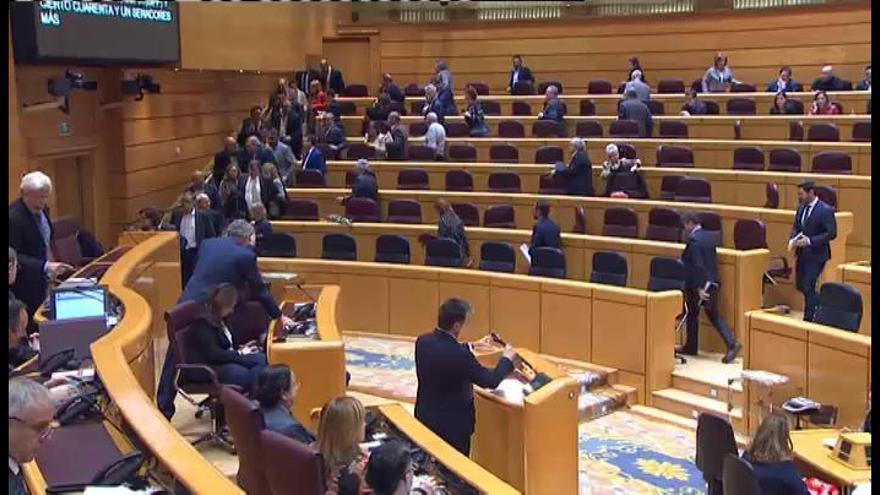 El PSOE abandona el Senado cuando Cosidó toma la palabra