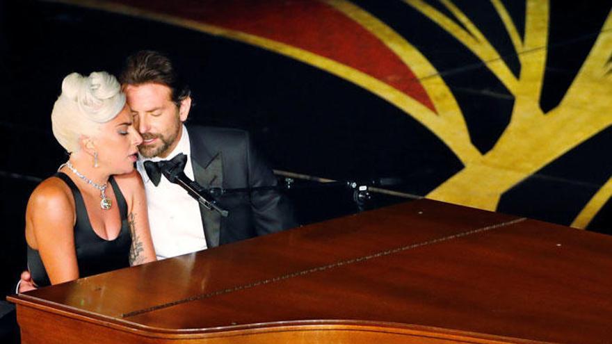Lady Gaga y Bradley Cooper, en los Oscars