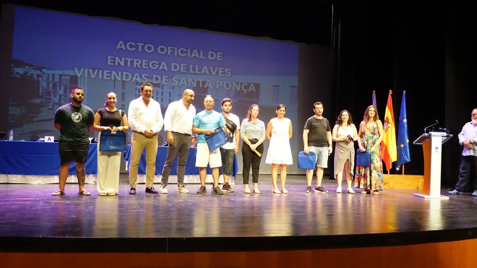 FOTOS | La entrega de llaves de las VPO de Santa Ponça, en imágenes