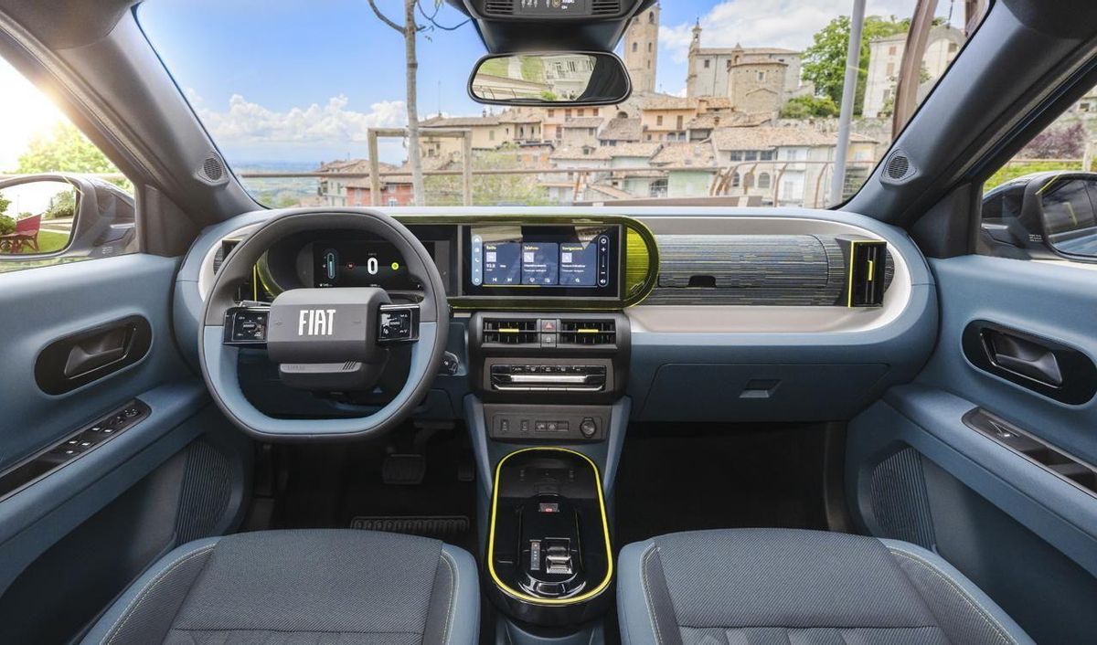 Fiat Grande Panda Hybrid /