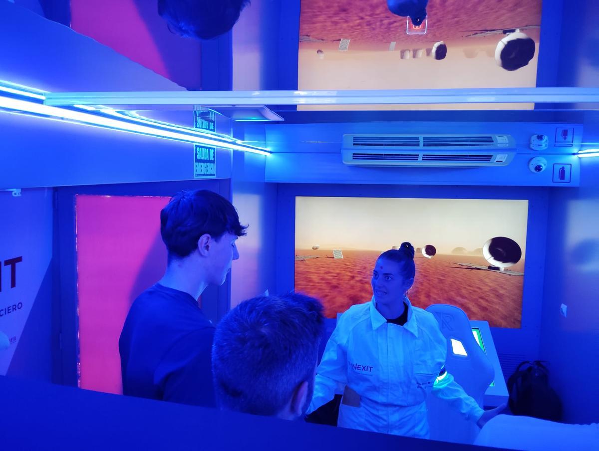 El 'escape room' FINEXIT pone a prueba los conocimientos financieros de los estudiantes de FP