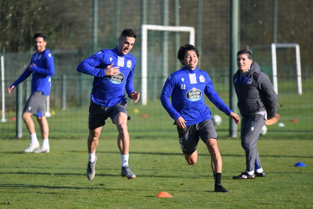 Sabin Merino y Emre Çolak entran en la convocatoria para recibir al Racing.