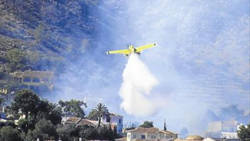 ALARMA JUNTO     AL MONTGÓ POR UN INCENDIO LEVE