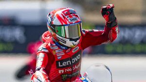 Marc Márquez treu profit de la caiguda de l’Àlex per guanyar