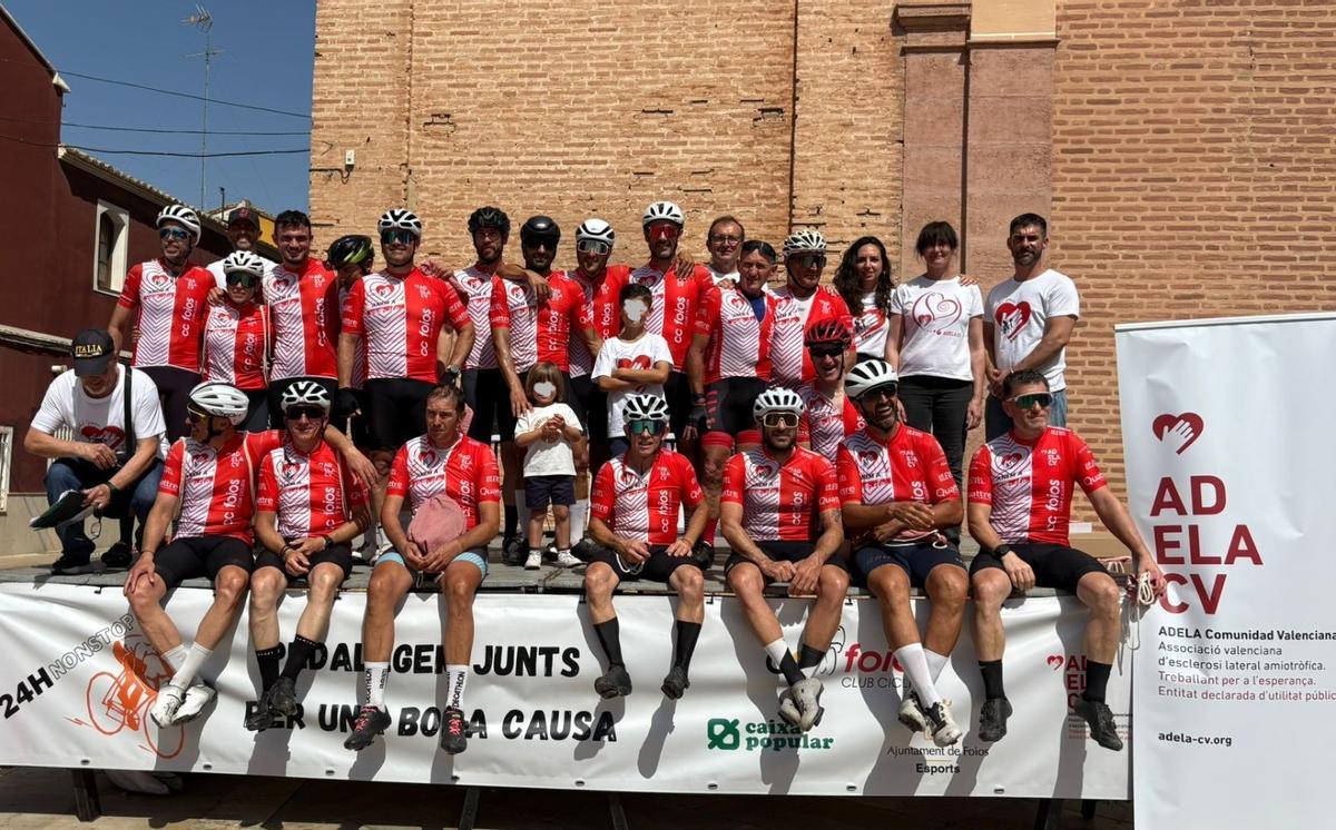 El  clcub ciclista Foios.