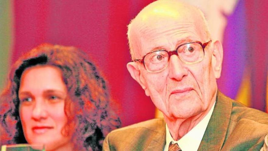 El griego Georges Hadjinikos, que cumple 90 años en Ibiza, preside el jurado.