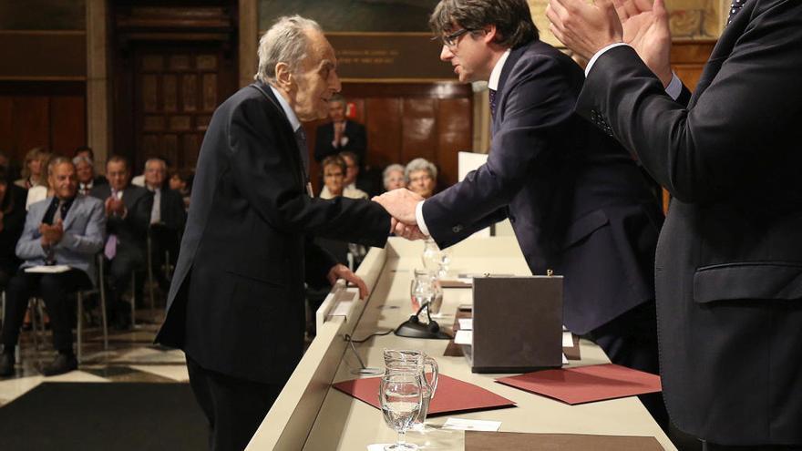 Ramon Boixadós, rebent la Creu de Sant Jordi 2017.