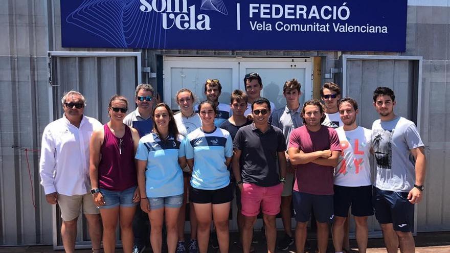 La vela autonómica presenta a su equipo de alto rendimiento con un gran despliegue alicantino