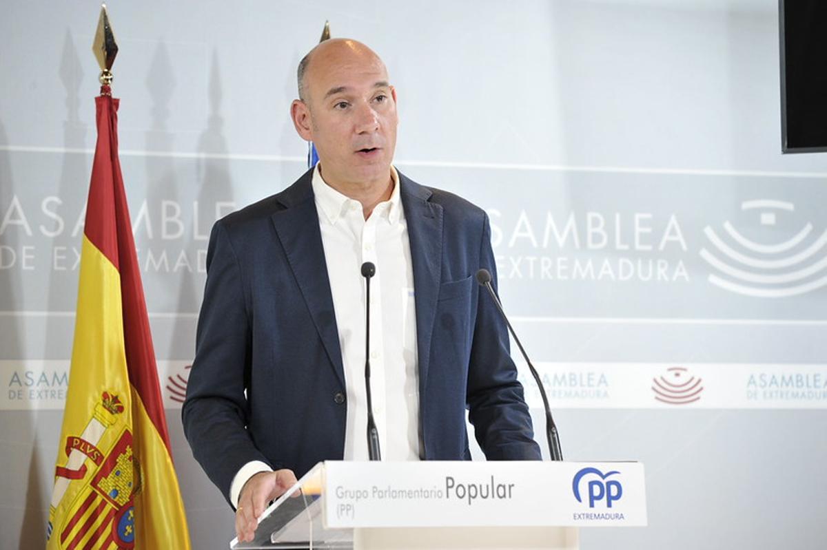 El portavoz del PP en la Asamblea de Extremadura, José Ángel Sánchez Juliá.