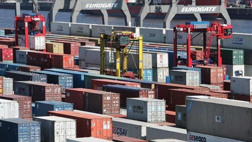 Las exportaciones alemanas caen un 8% interanual en junio