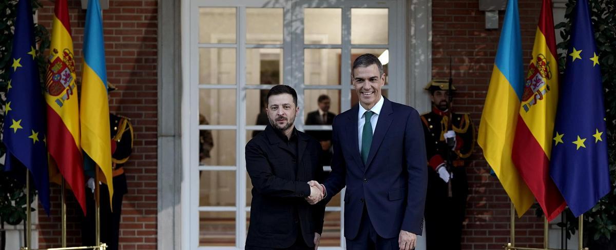 Pedro Sánchez y el presidente de Ucrania,  Zelenski,  en La Moncloa.