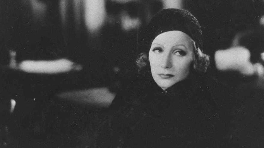 La actriz Greta Garbo.