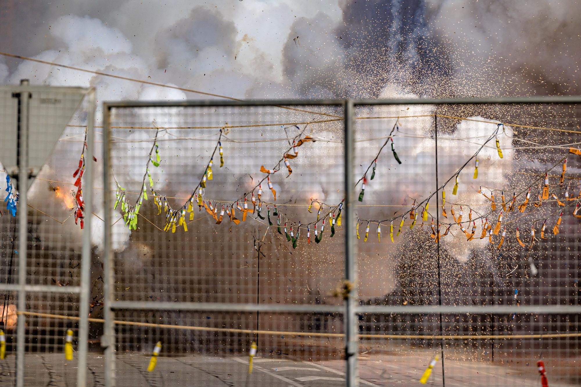 Mascletà en las Fiestas Patronales de Benidorm