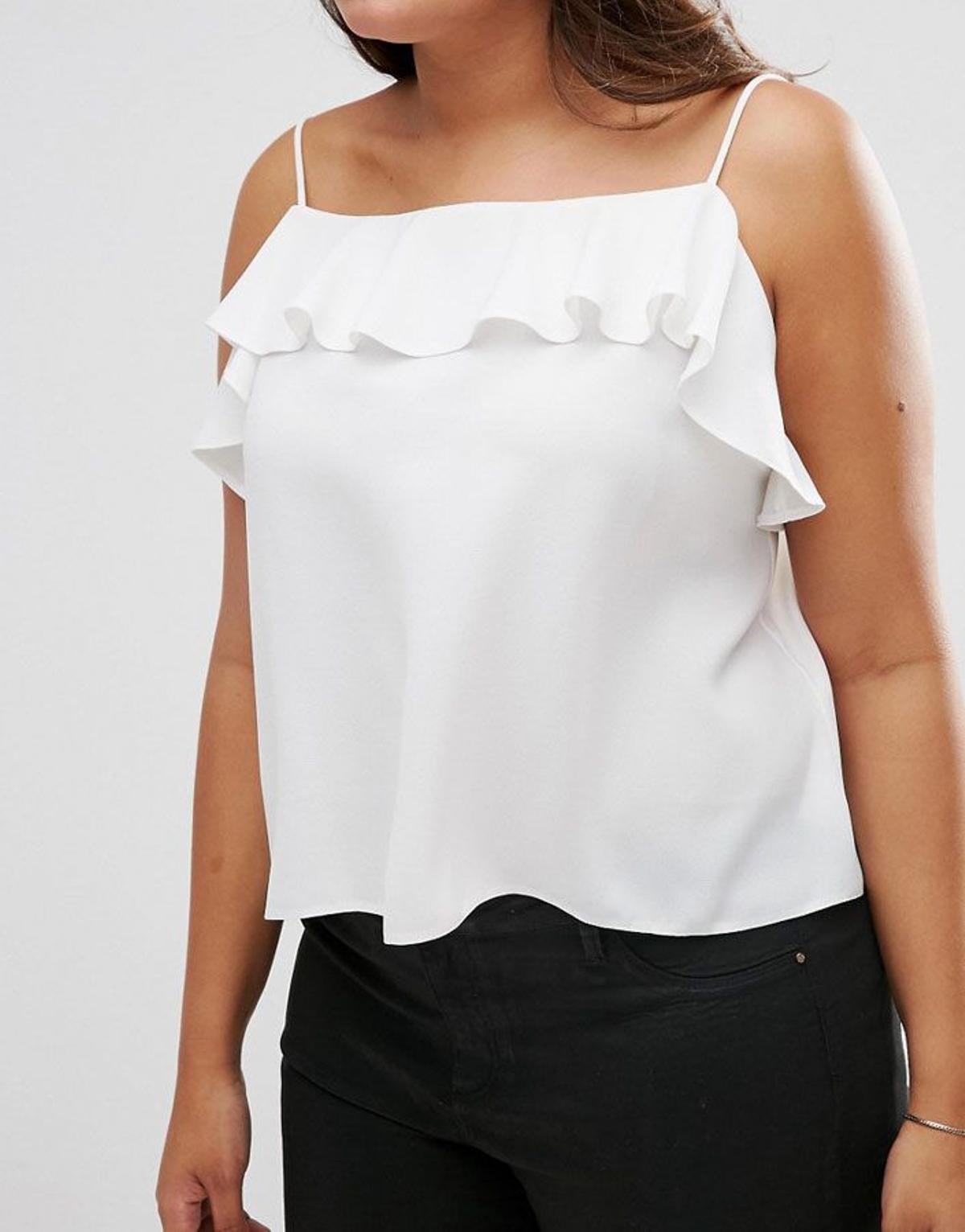 Top con volante en blanco, Asos Curve