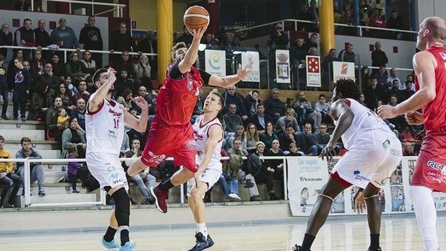 El Benicarló cae ante el Marbella en el tramo final (71-73)