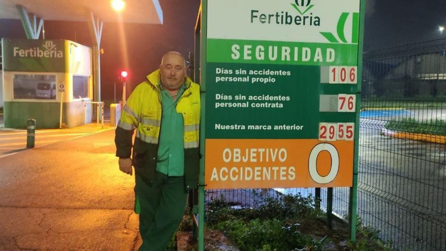 &quot;Me parece muy bien la ampliación de la fábrica: es de 1970, o renovarse o morir&quot;, dice Juan Muñiz, nuevo presidente del comité de Fertiberia