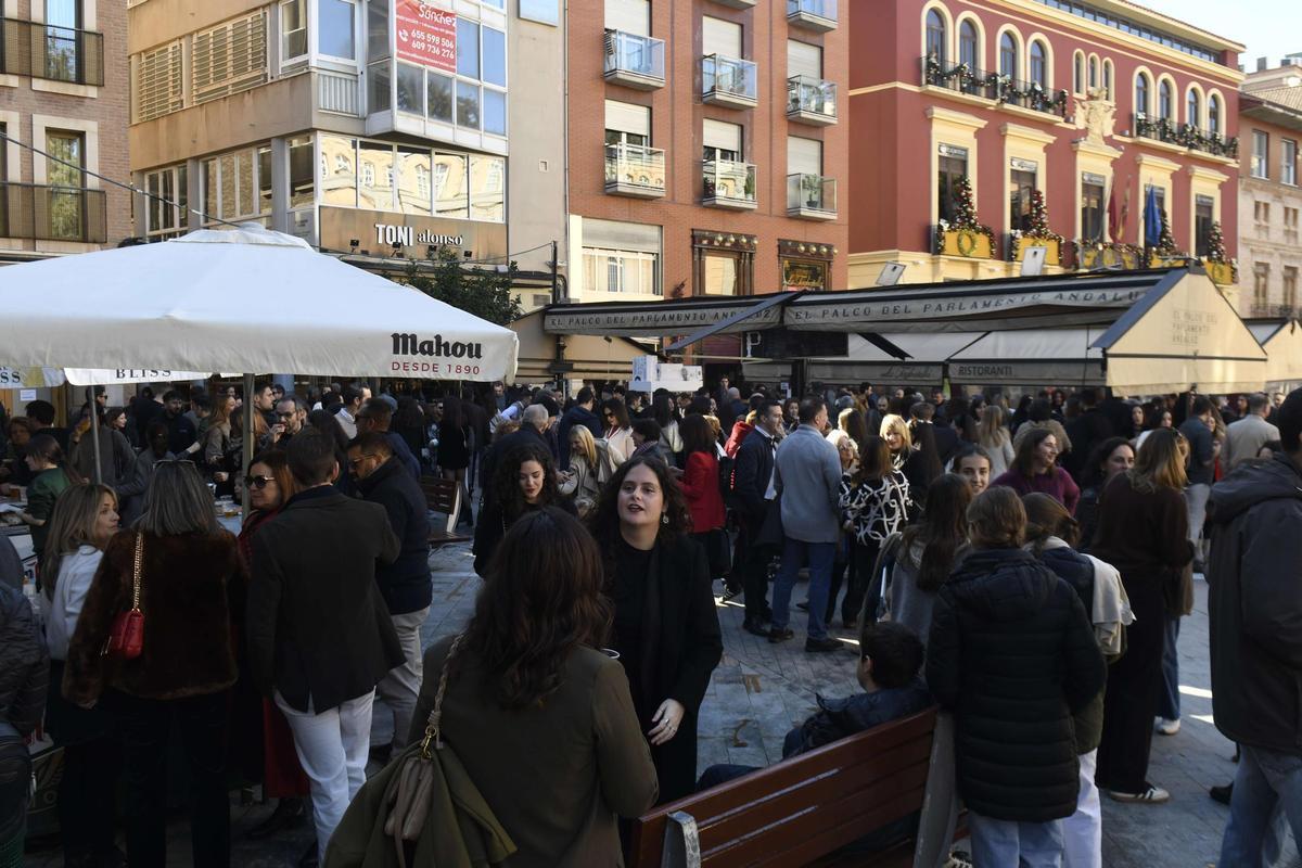 Así ha sido el tardeo de Nochevieja en Murcia