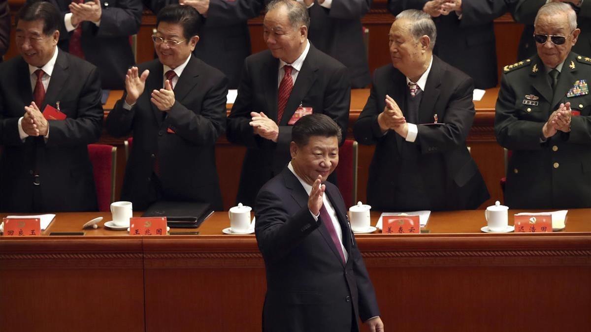 El presidente Xi, a su llegada la sesión de apertura del 19 Congreso del Partido Comunista chino, en Pekín, el 18 de octubre.
