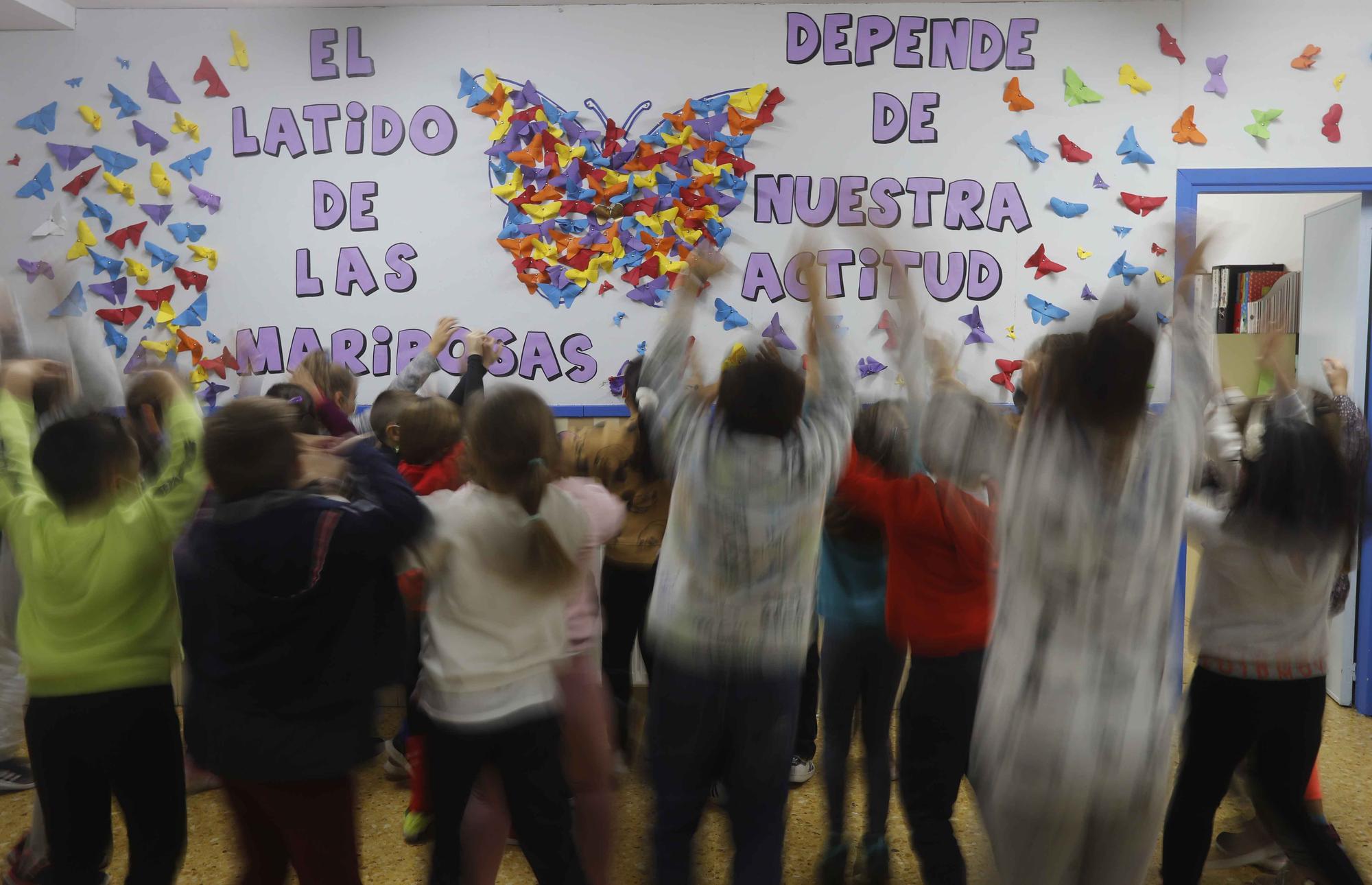 El CEIP "Platero y yo" de Aldaia prepara el 25 N